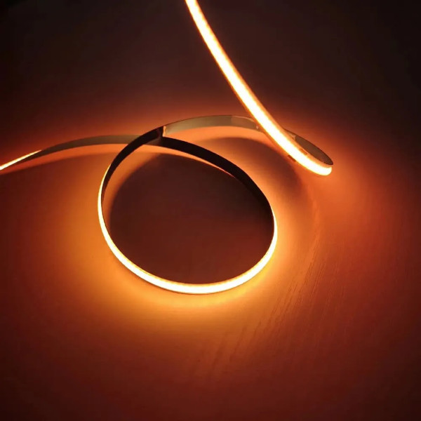 dim-to-warm-ruban-led-blanc-chaud